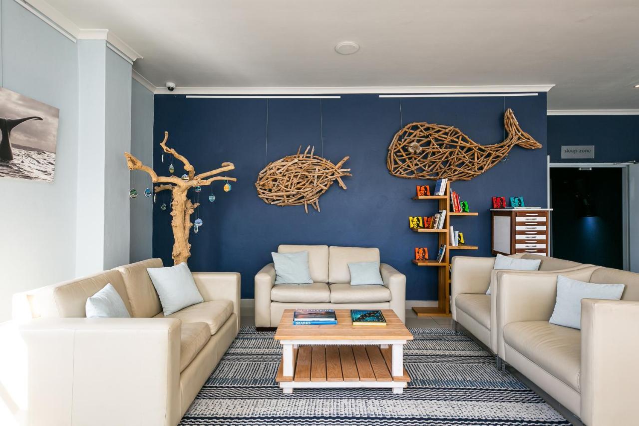 Zzzone Boutique Hostel Hermanus Buitenkant foto