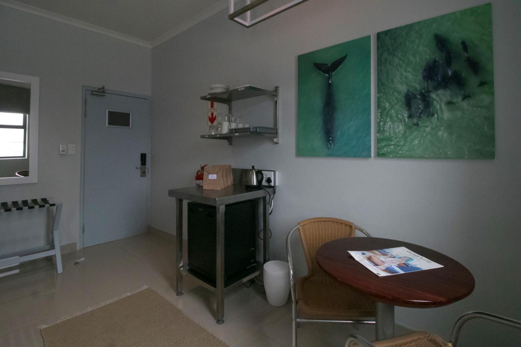Zzzone Boutique Hostel Hermanus Buitenkant foto