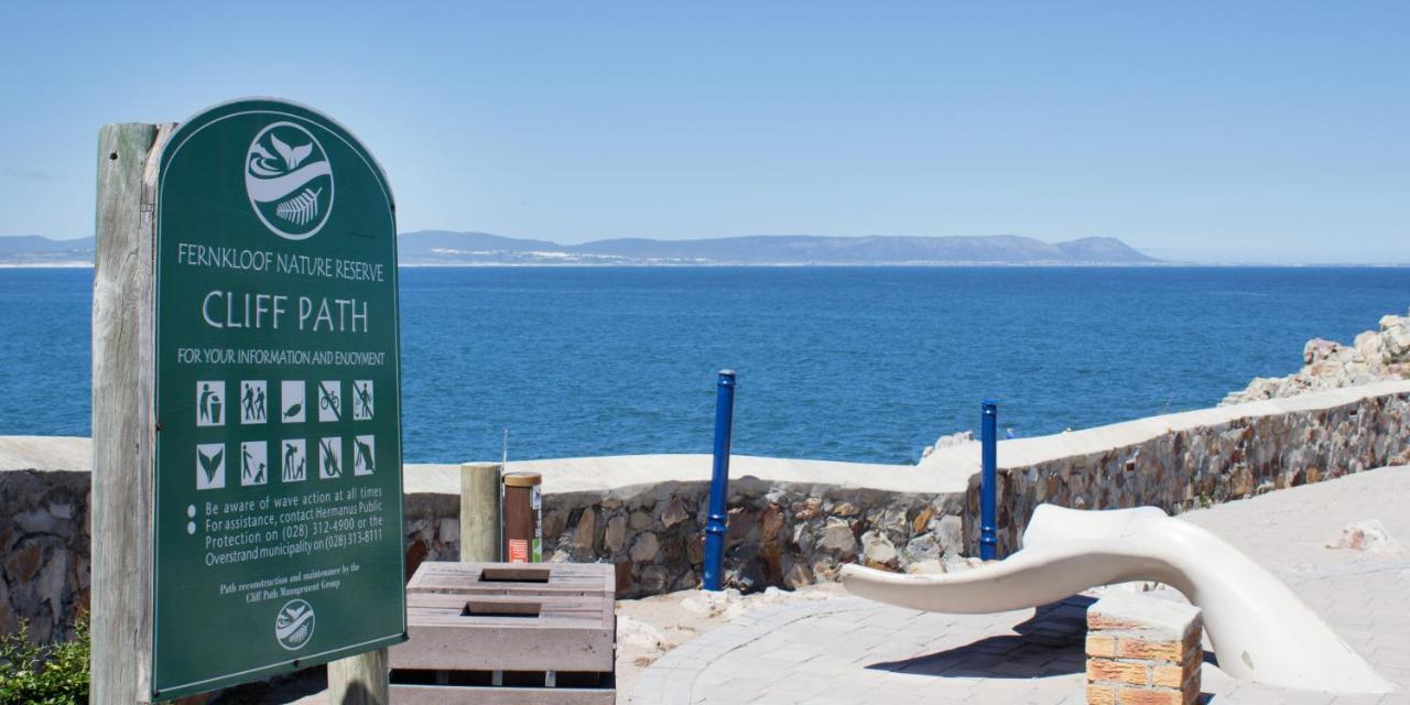 Zzzone Boutique Hostel Hermanus Buitenkant foto