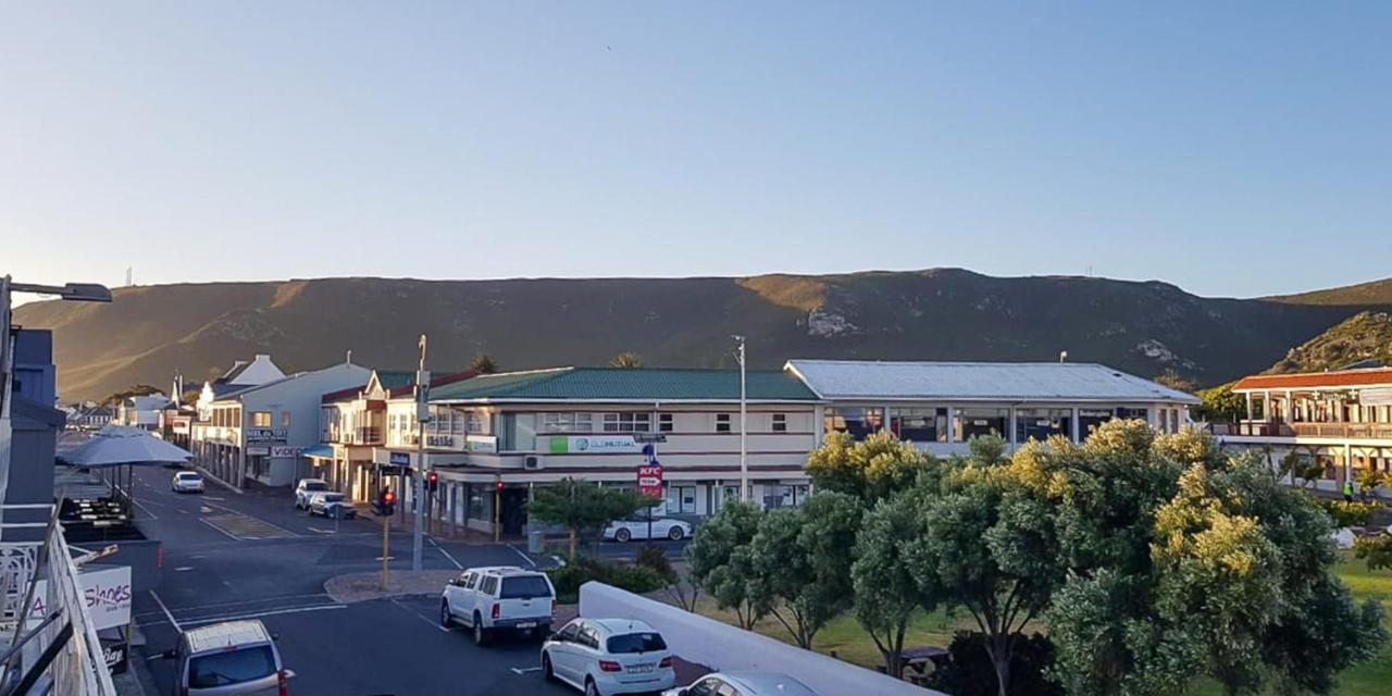 Zzzone Boutique Hostel Hermanus Buitenkant foto